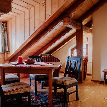 Dirndl Kammer Apartment *