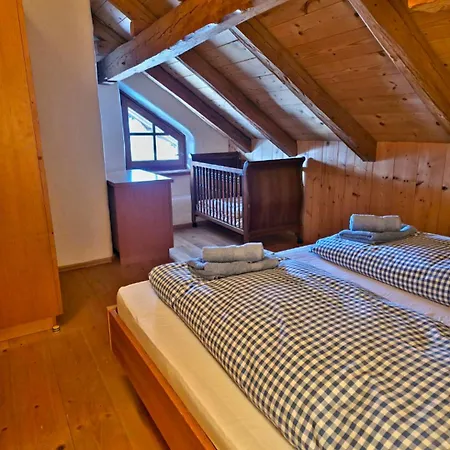 شقة Dirndl Kammer *