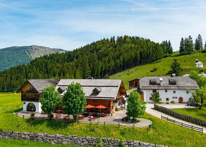 Dirndl Kammer * Abtenau