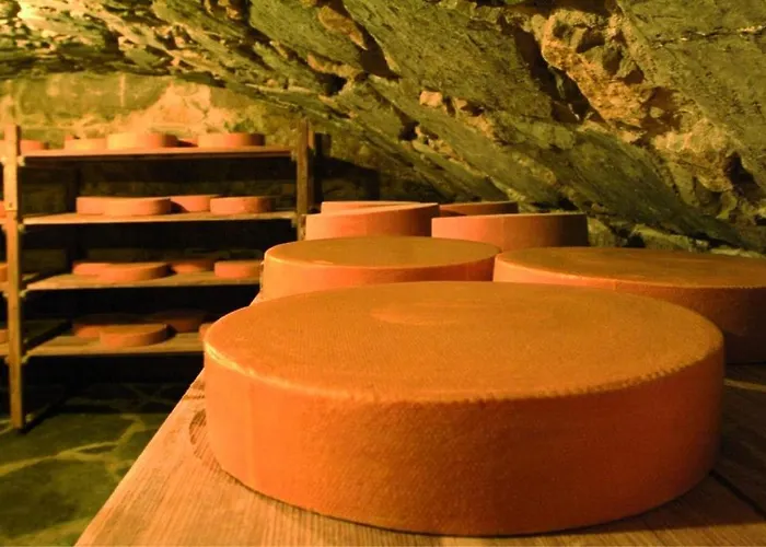 Dirndl Kammer 公寓 *