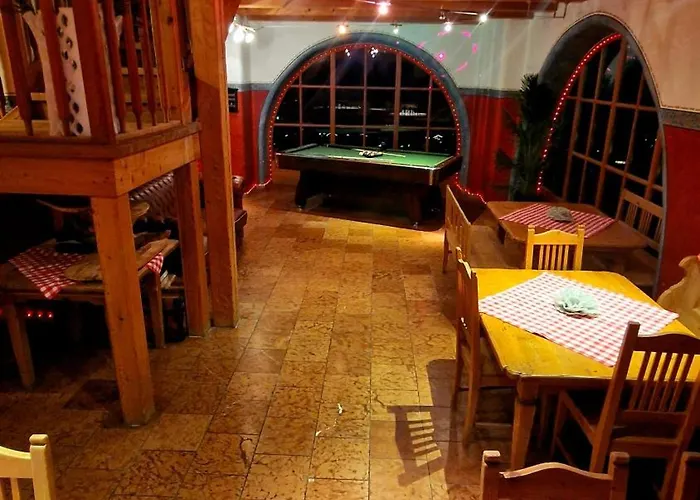 Dirndl Kammer 公寓 *